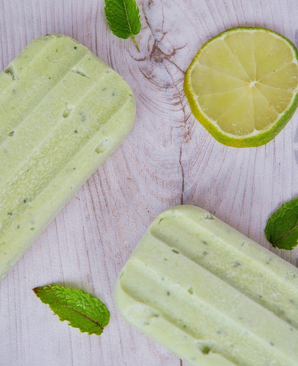 veganes Avocado Limetten Eis mit Minze