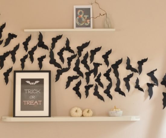 Fledermaeuse an der Wand Halloween