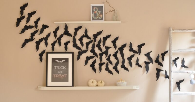 Fledermaeuse an der Wand Halloween