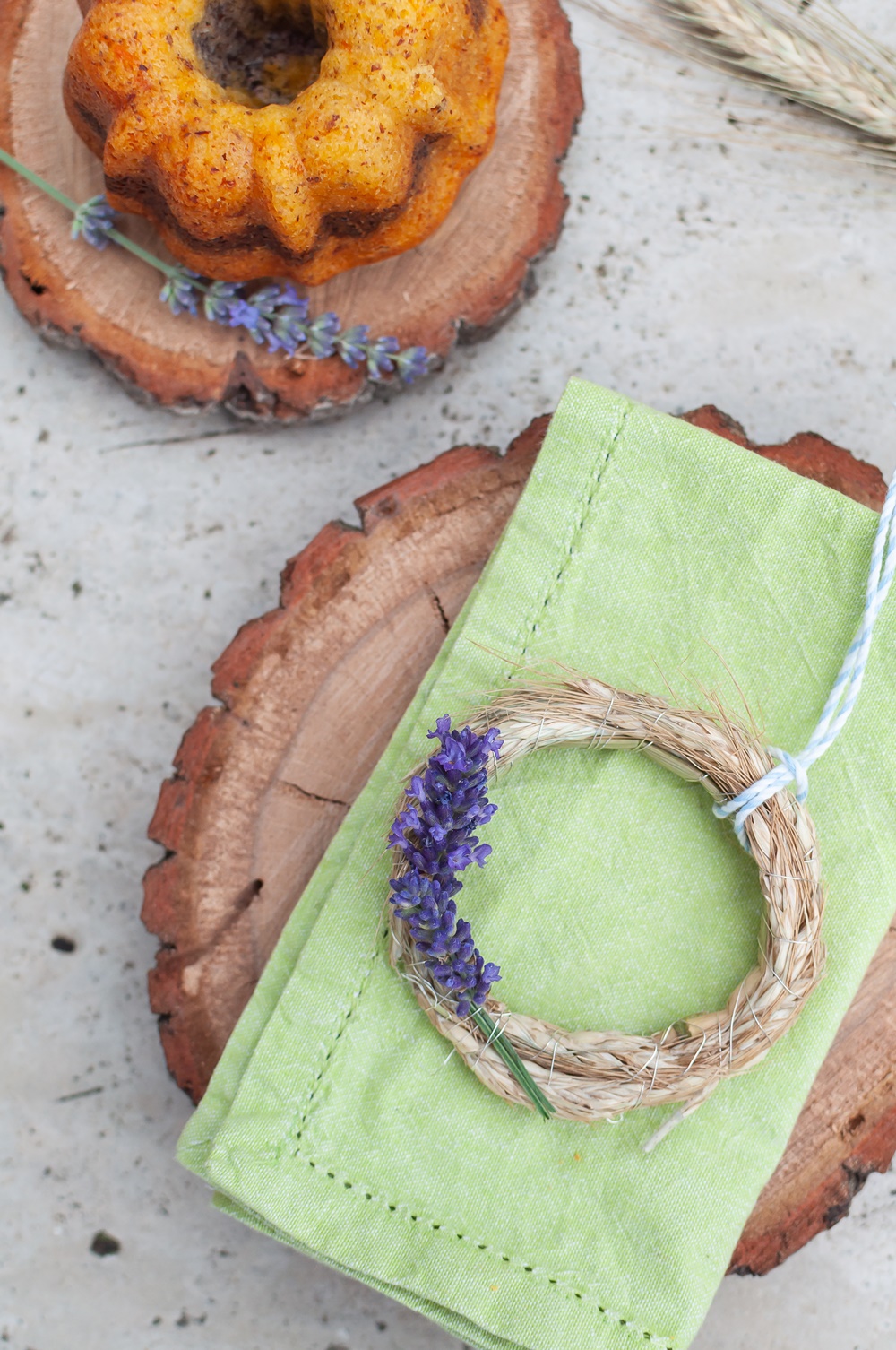 natuerliche Tischdeko DIY Kranz