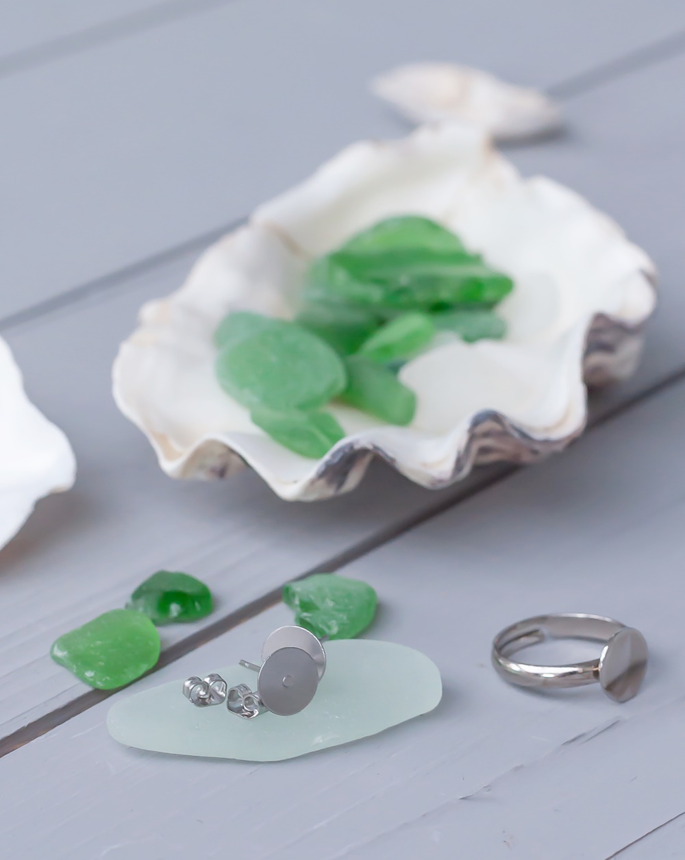 Schmuck aus Strandglas Material