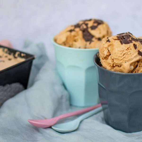 cremig ohne Eismaschine: Kaffee Eis nach DALGONA Art