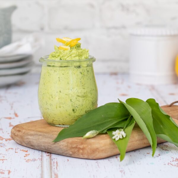 würzig frisch: Zitronen-Bärlauch Butter