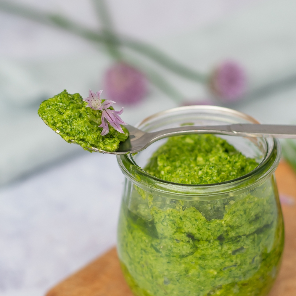 Schnittlauch Pesto selber machen Rezept