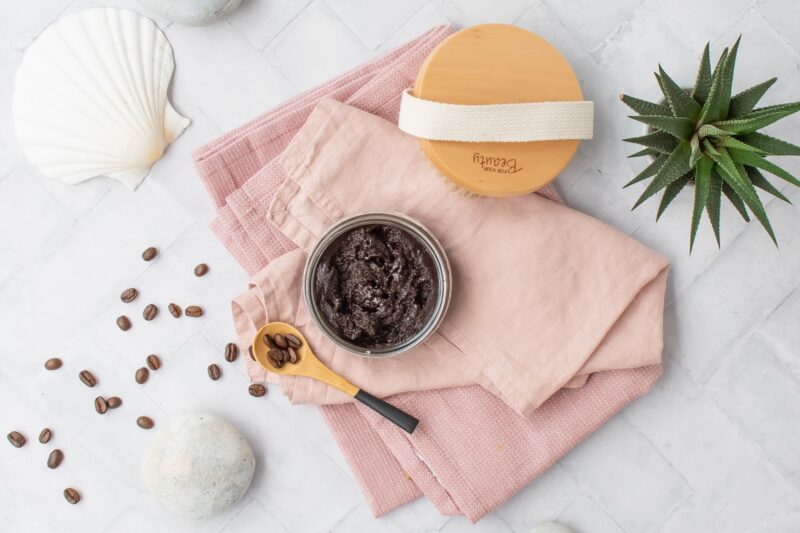 Kaffee Peeling selber machen Rezept mit Minze