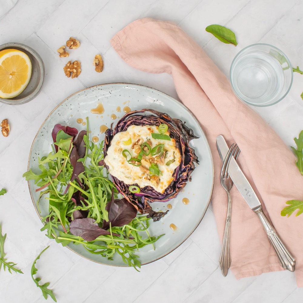 low carb rotkohl mit ziegenkäse topping rezept