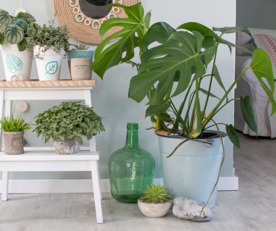 ikea hack idee tritthocker mit diy tablett