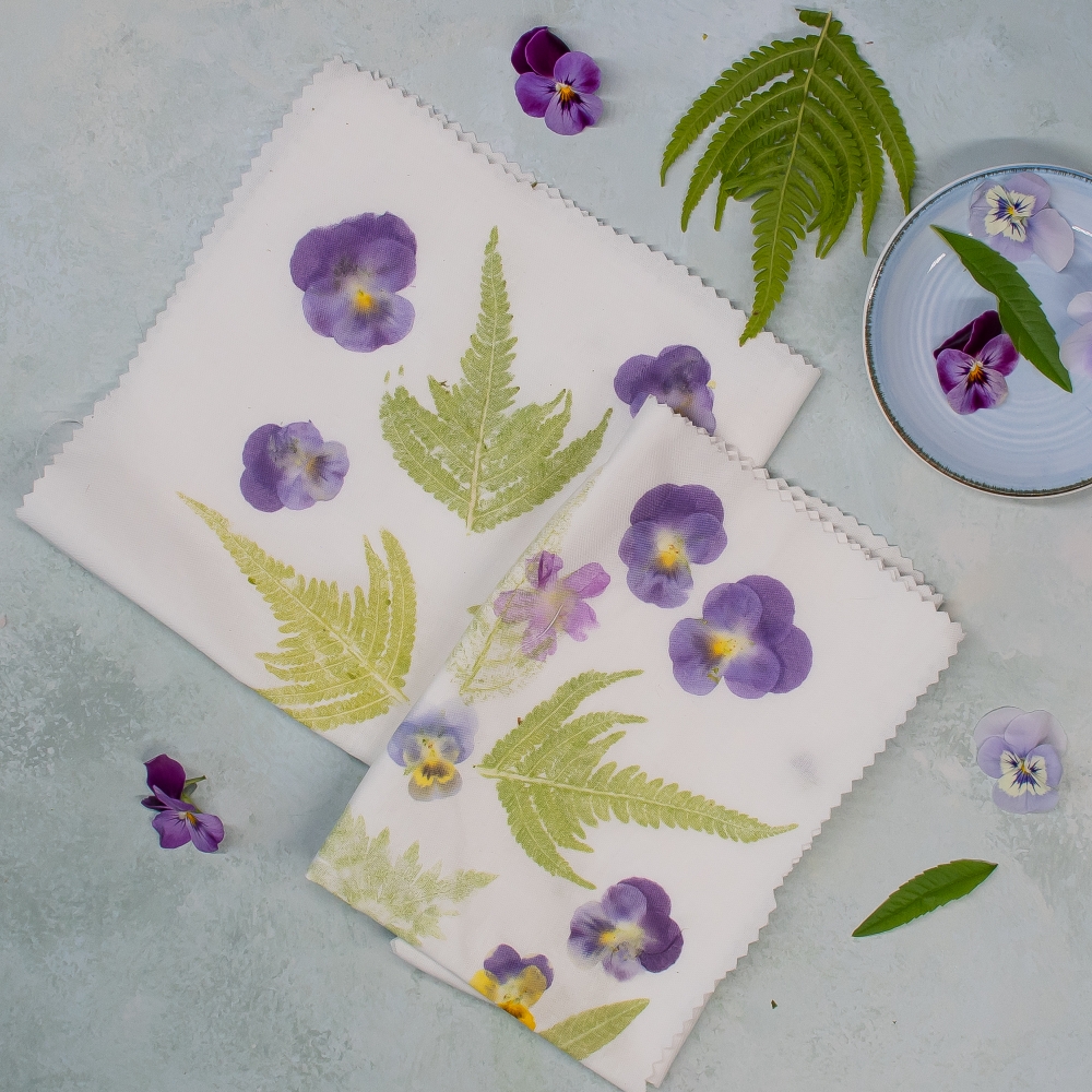 diy mit blumen drucken auf stoff